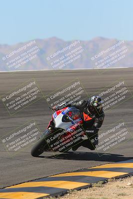 media/Nov-06-2023-Moto Forza (Mon) [[ce023d0744]]/3-Intermediate Group/Session 2 (Bowl)/